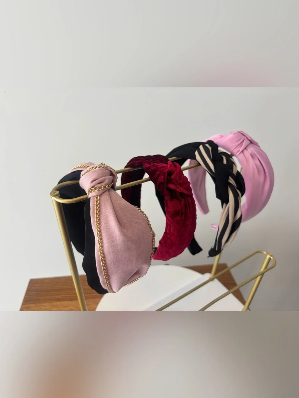 $17 EACH / choose from these stylish headbands